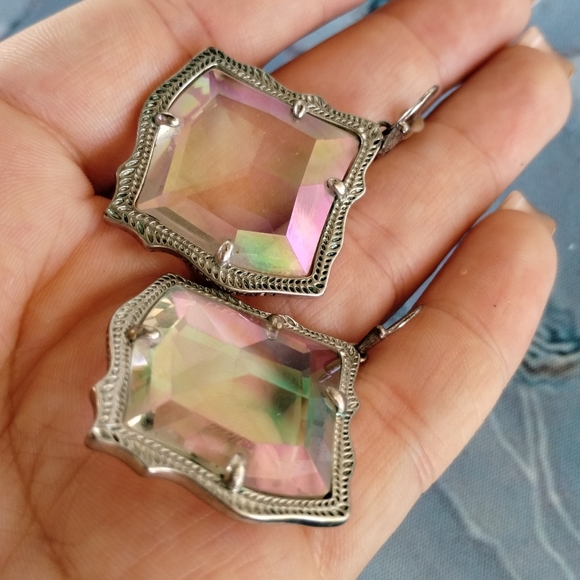 Kendra Scott Clear Iridescent Earrings - Picture 2 of 4